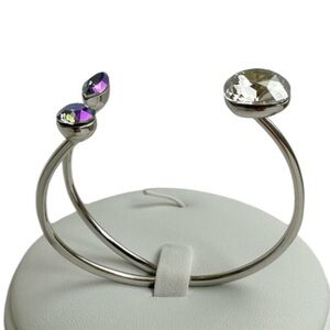 Elegant Silver and Crystal Women's Bracelet